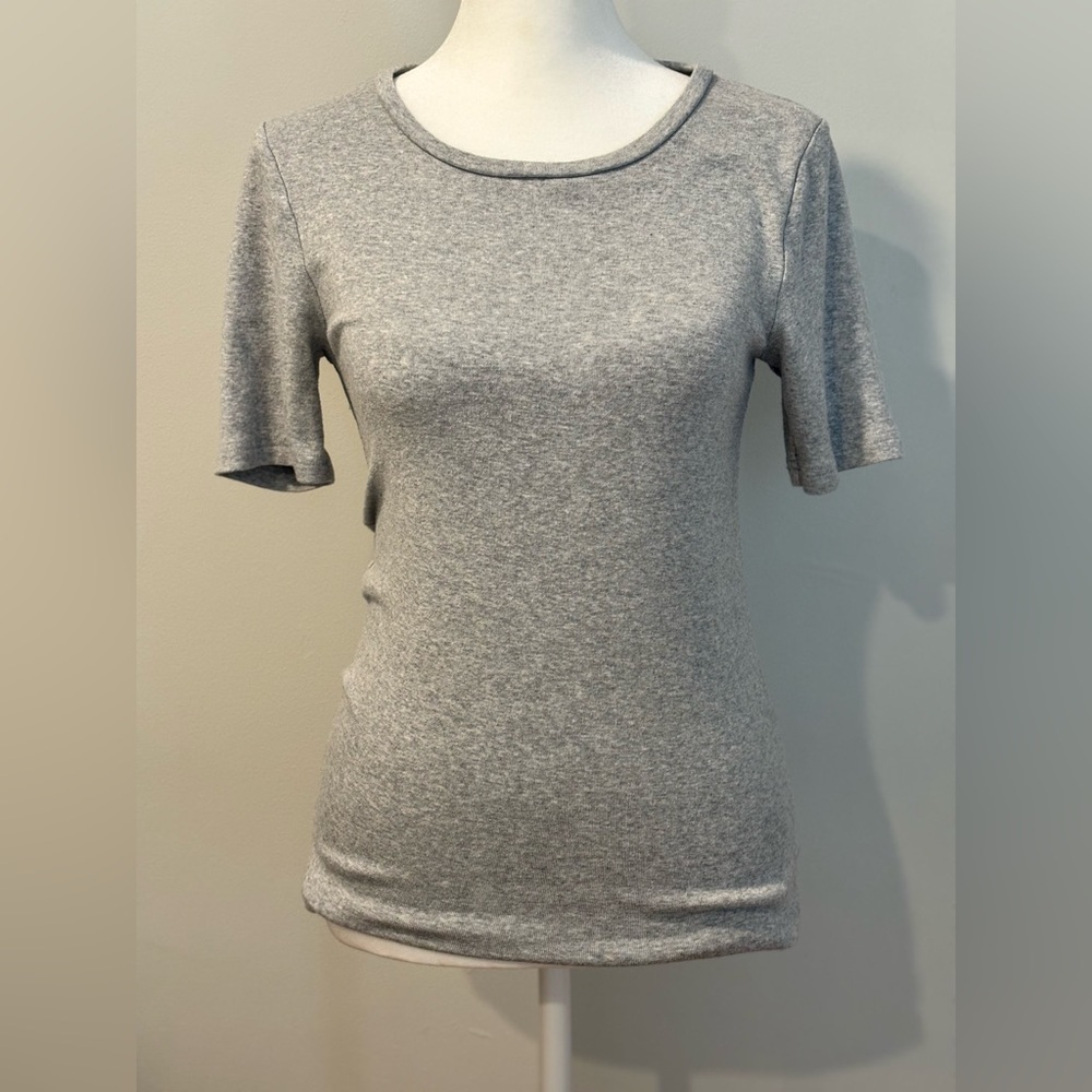 GAP Heather Gray Modern Tee - Short Sleeve